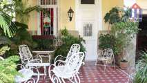 La bonita terraza de este hostal en La Habana Vedado