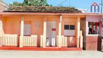 The facade of this nice and recommendable private accommodation in Trinidad Cuba