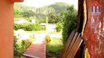 From the terrace you can already see the Mogote mountains of Vinales
