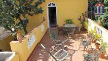Renta en Cuba Trinidad - la casa incluye un taller de cerámica artesanal