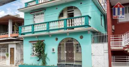 The hostel seen from the street