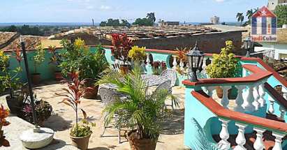 Vista panorámica de la terraza en la azotea del "Hostal Barceló"