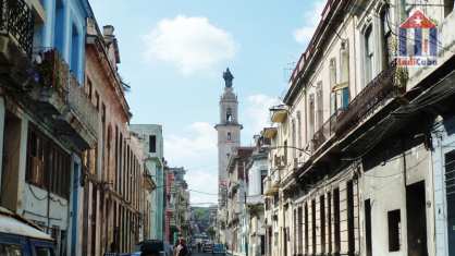 Calle en Centro Habana Cuba