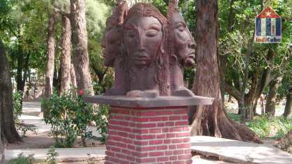 Sculpture in Las Tunas