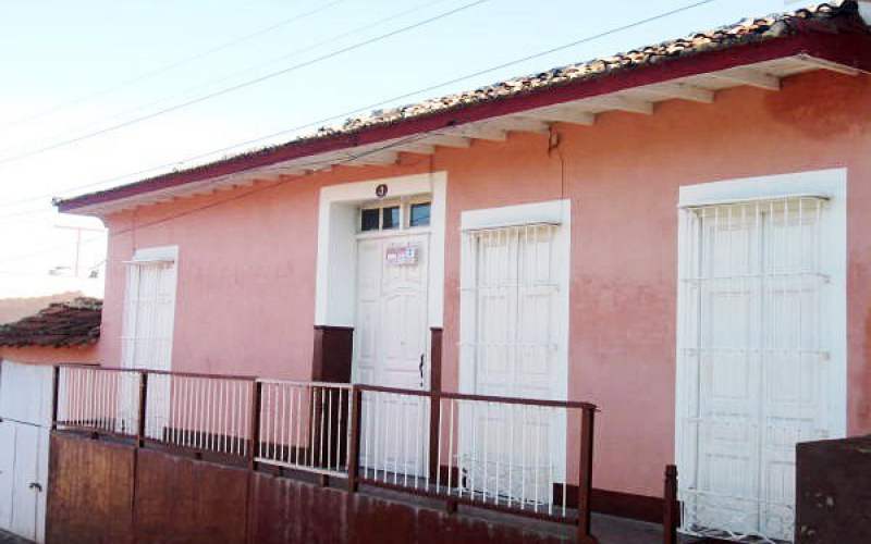 Das "Hostal Media Luna" - vermietet 5 Zimmer im alten Stadtzentrum von Trinidad